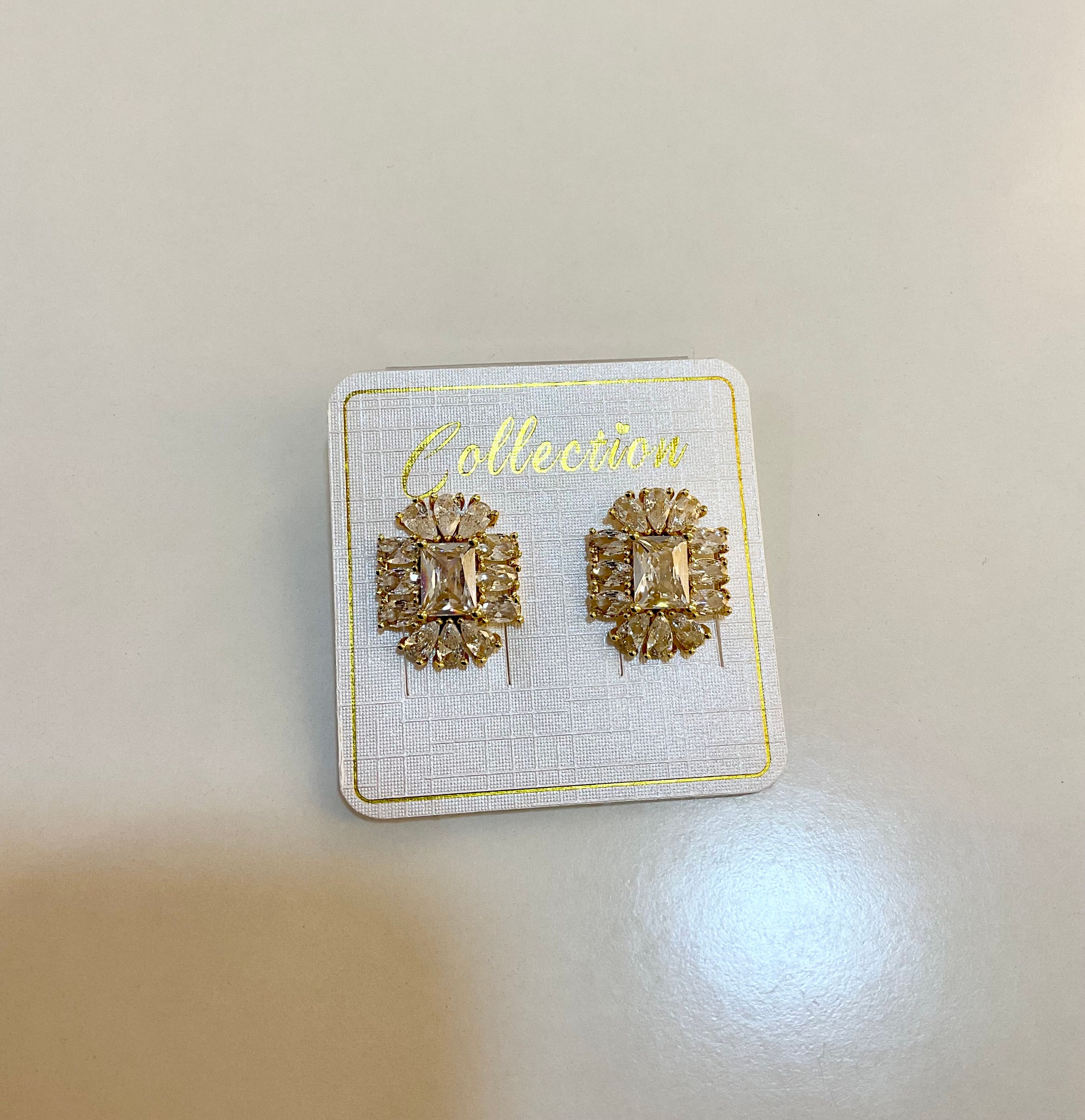 Square design earring