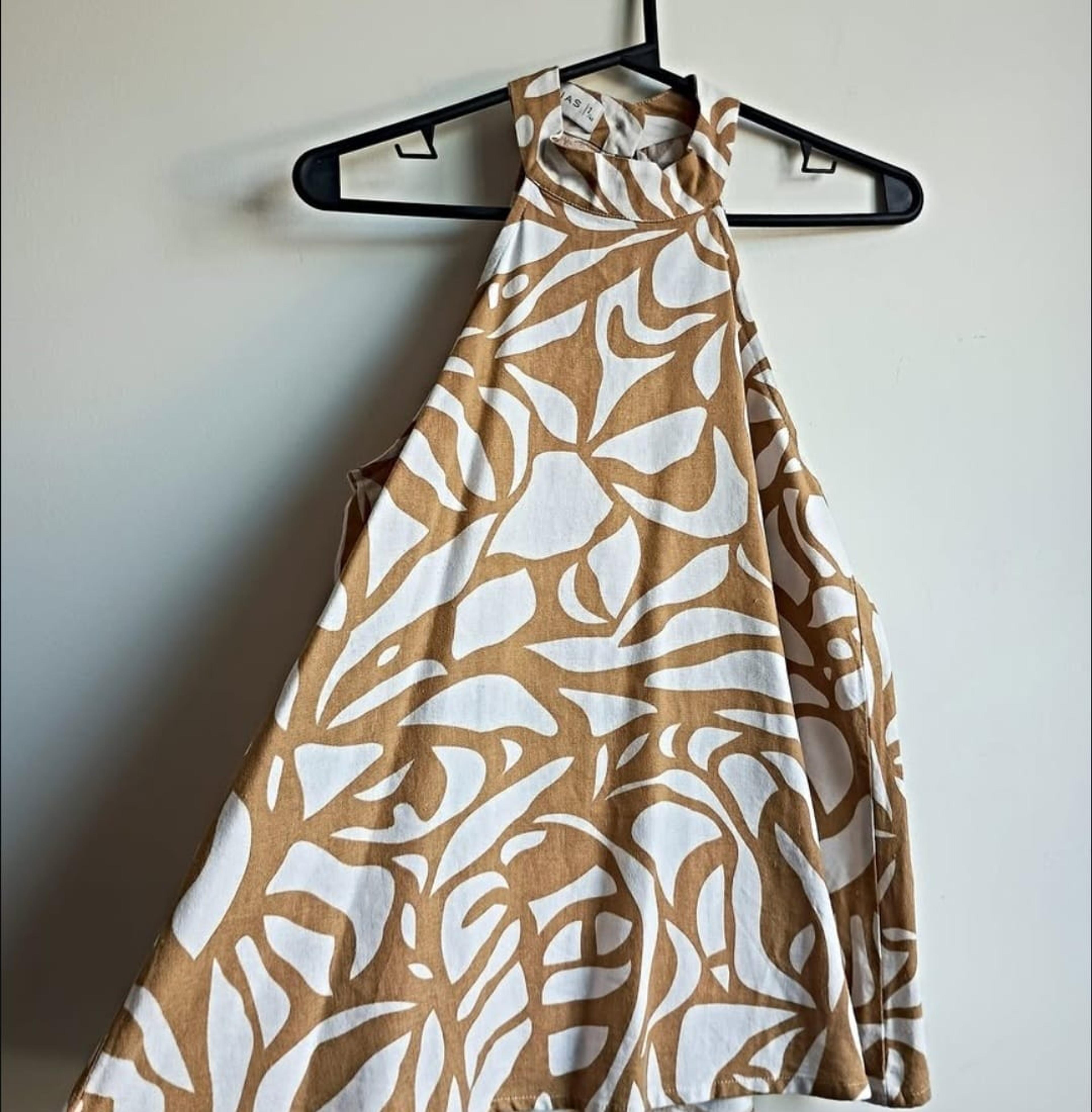 Blusa cuello halter vista 3