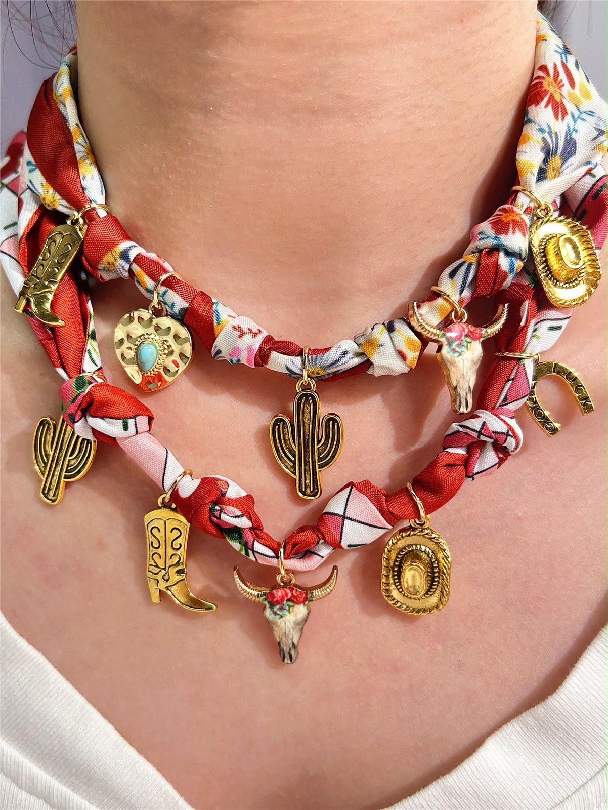 Collares con dije