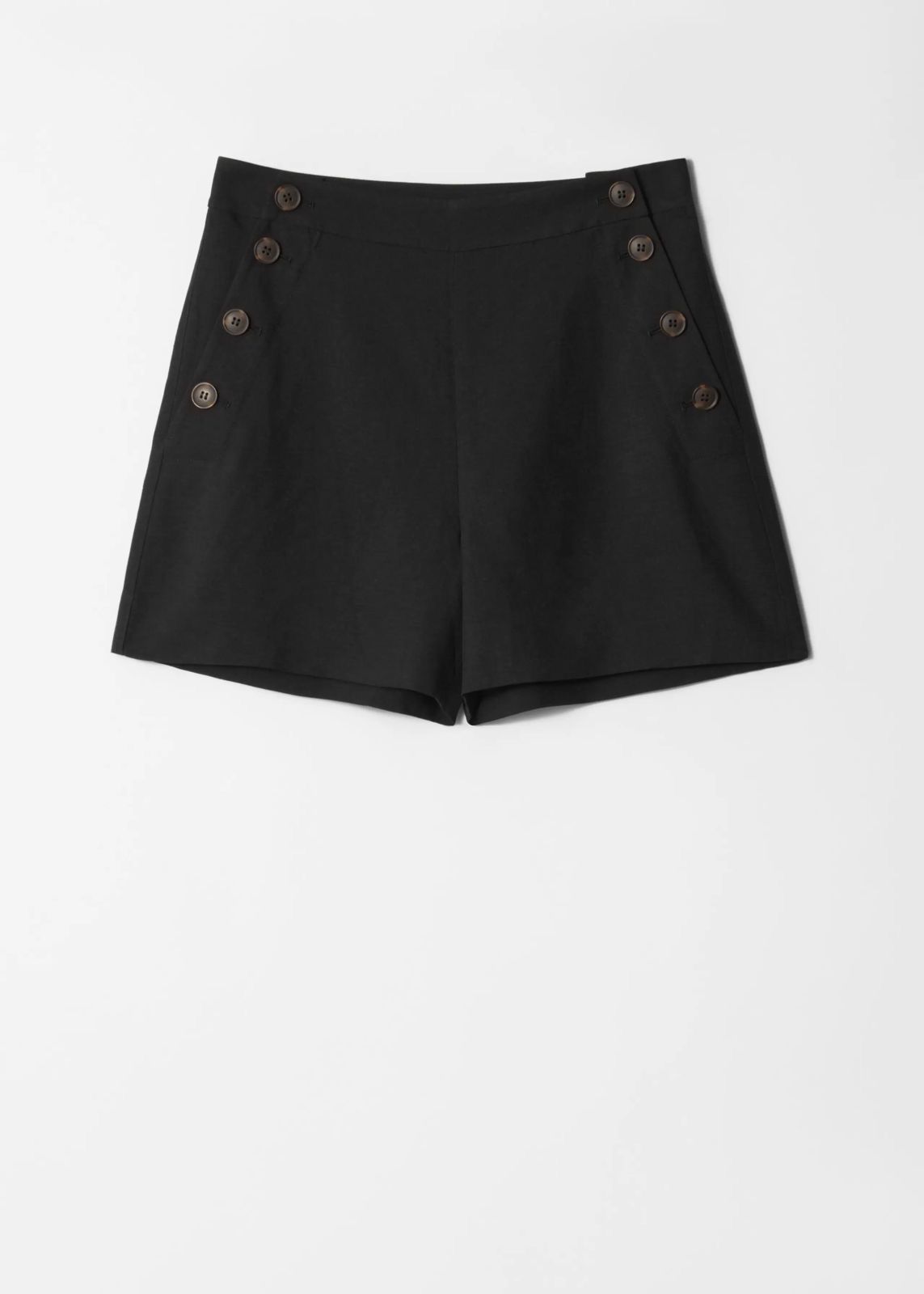 Shorts with snaps