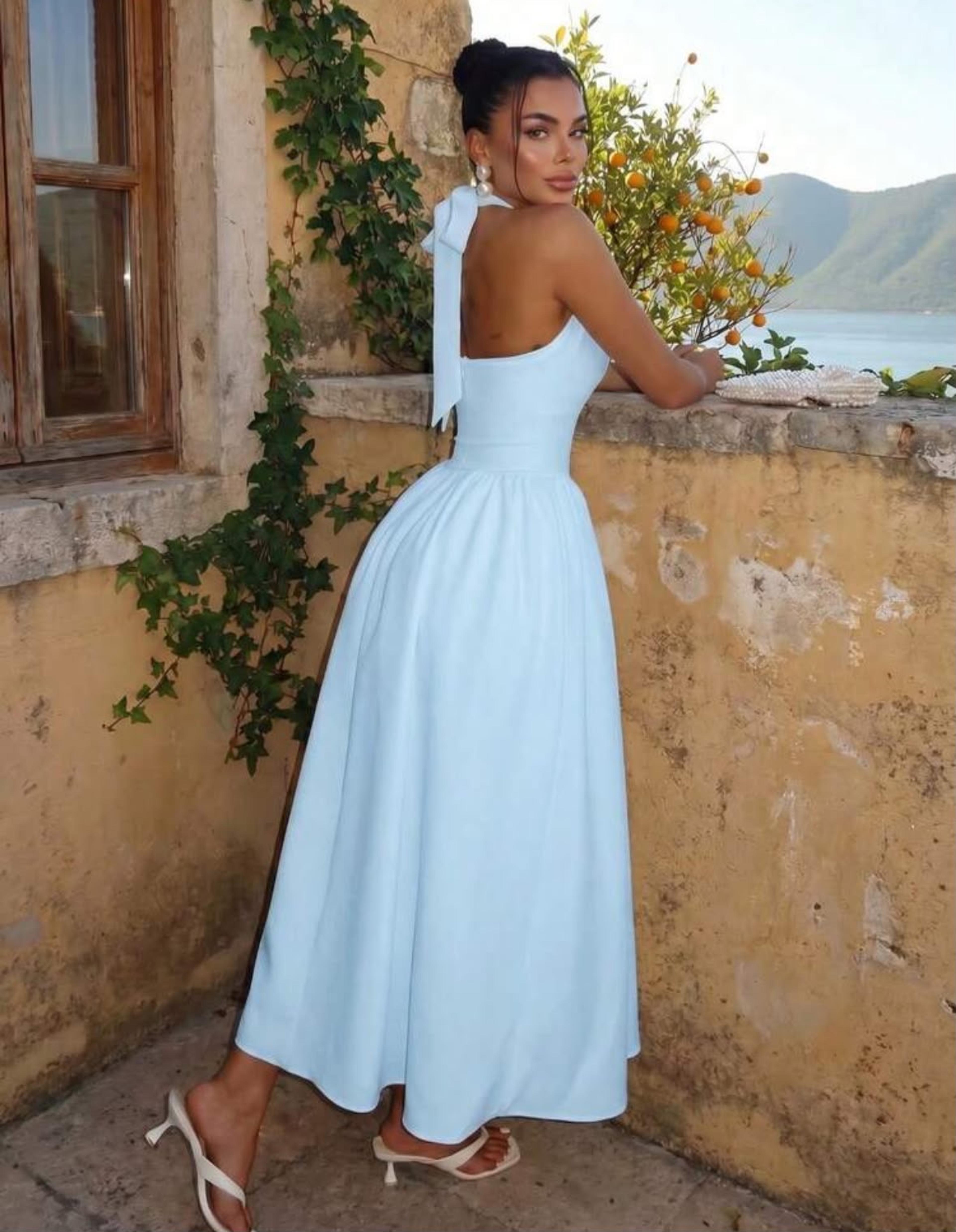 Vestido largo corte de princesa vista 2