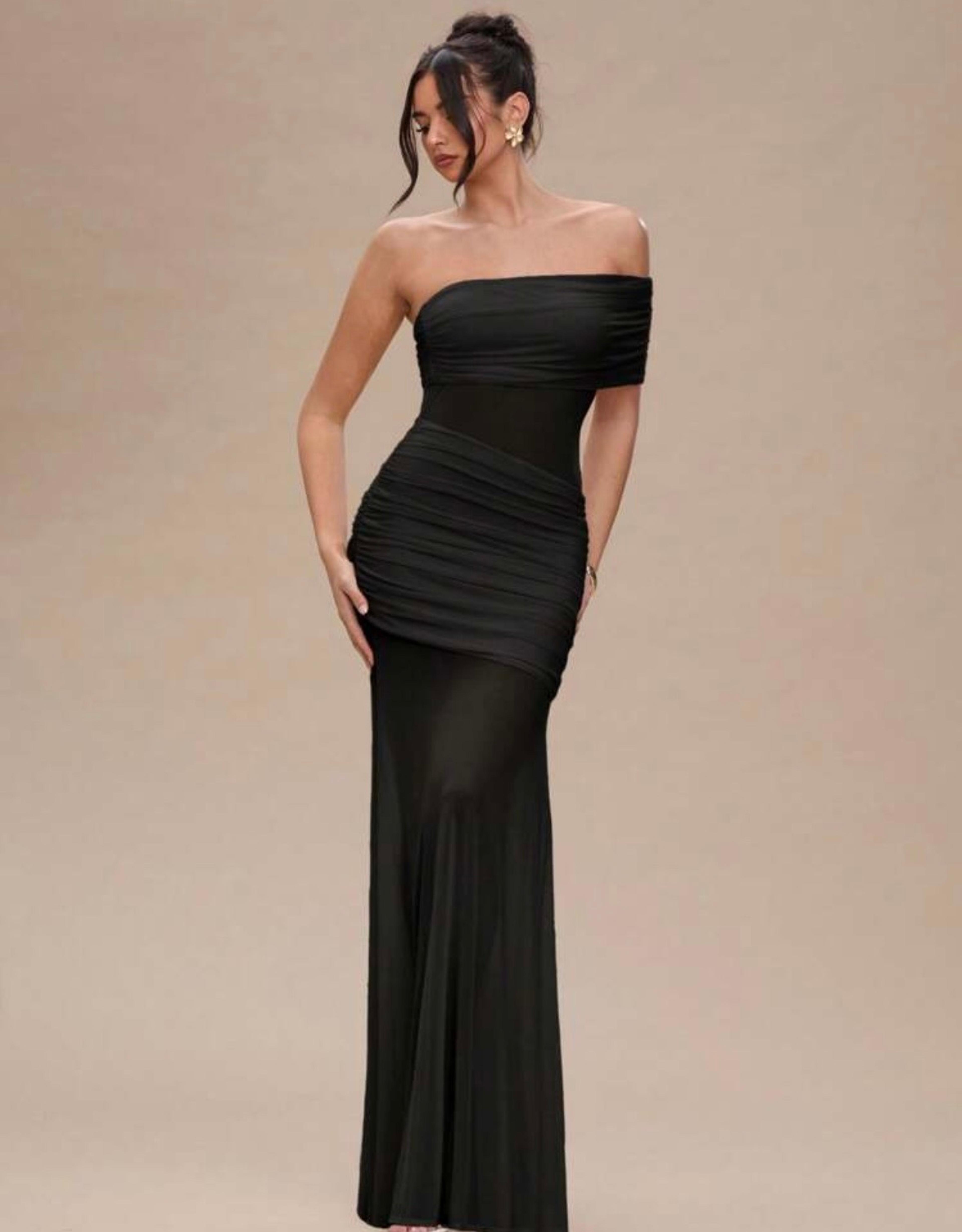 Vestido largo transparente plisado y sexy view 3