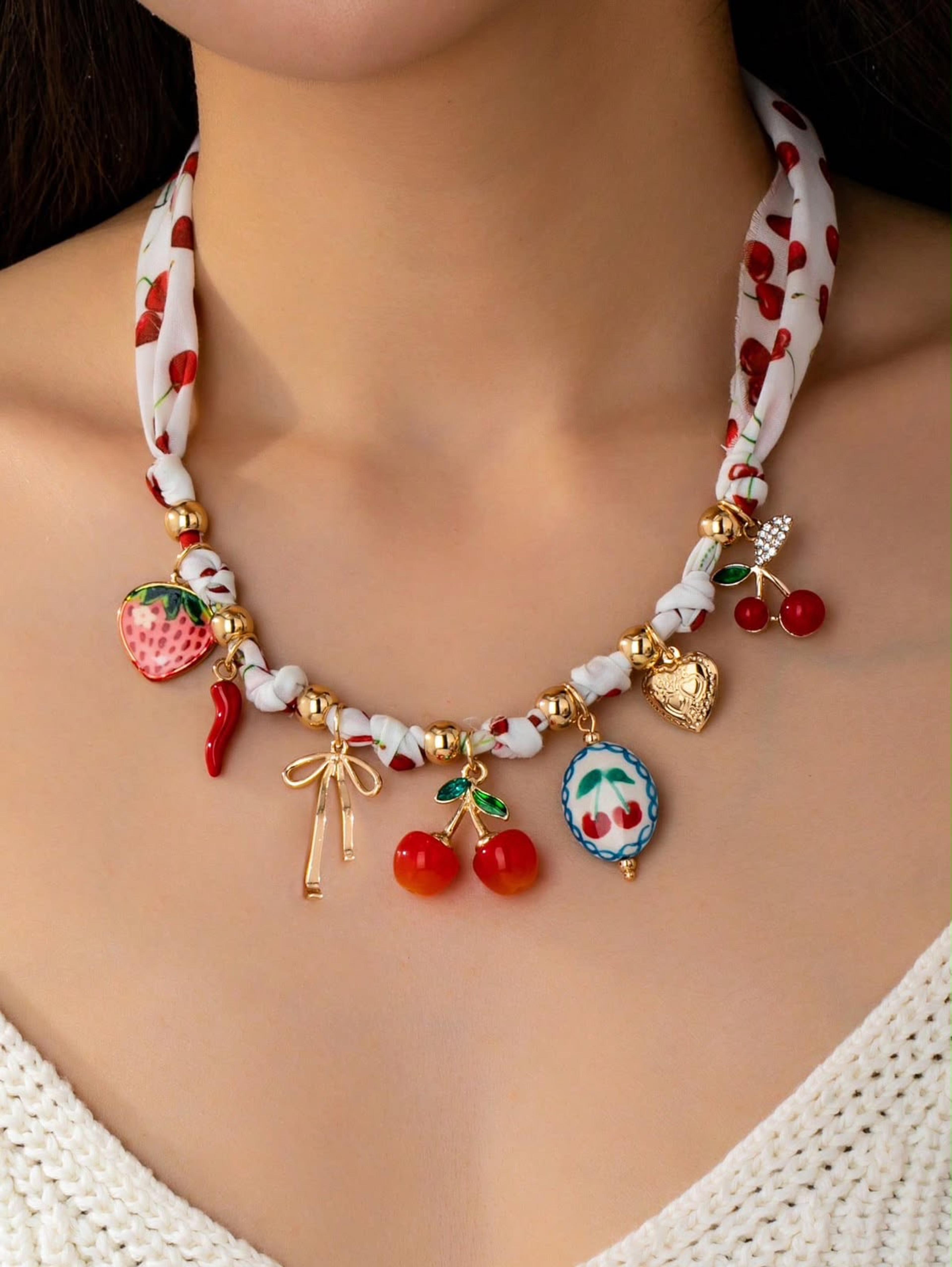 Collares con dije  vista 3