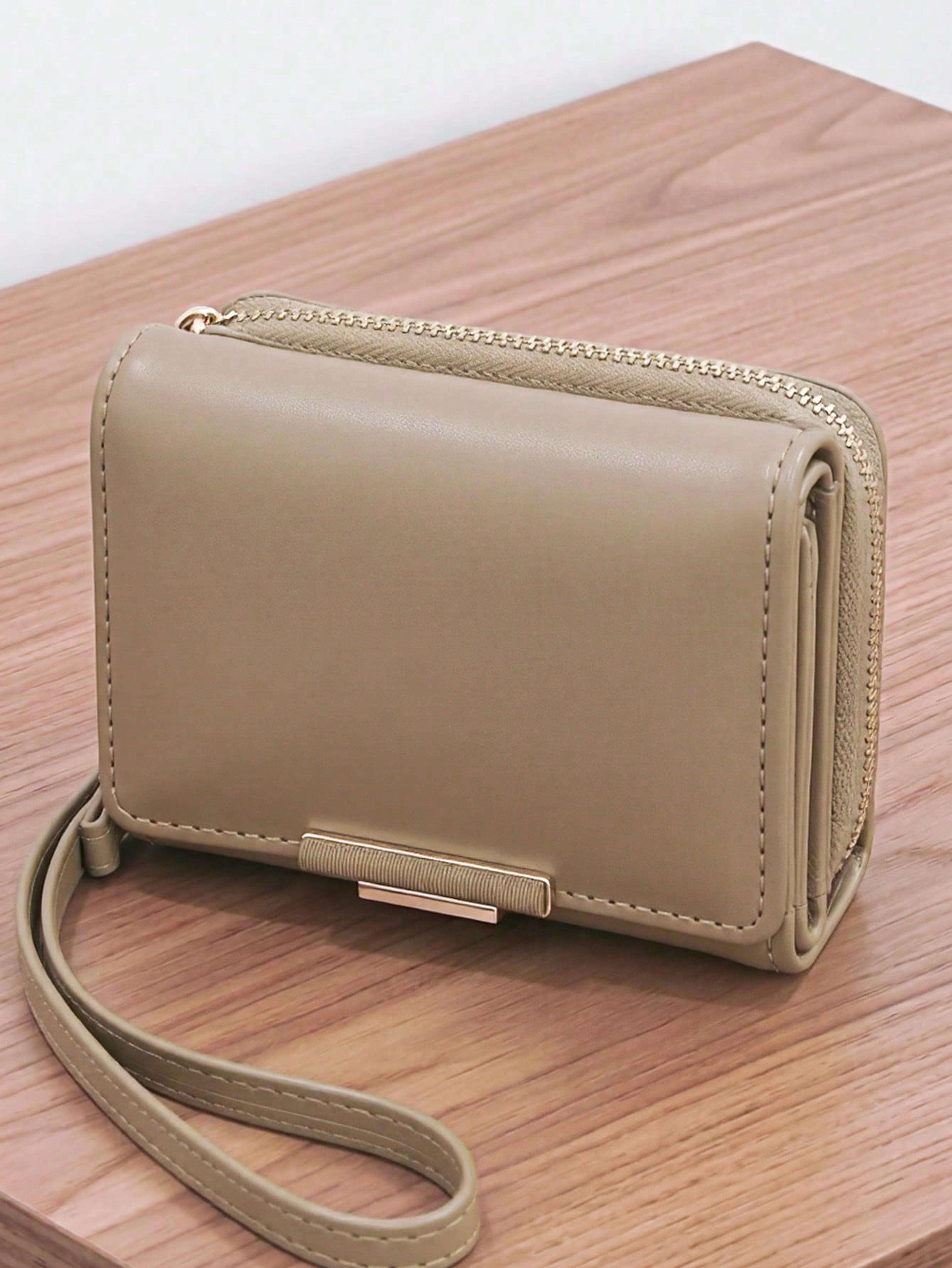 3-part folding wallet view 2