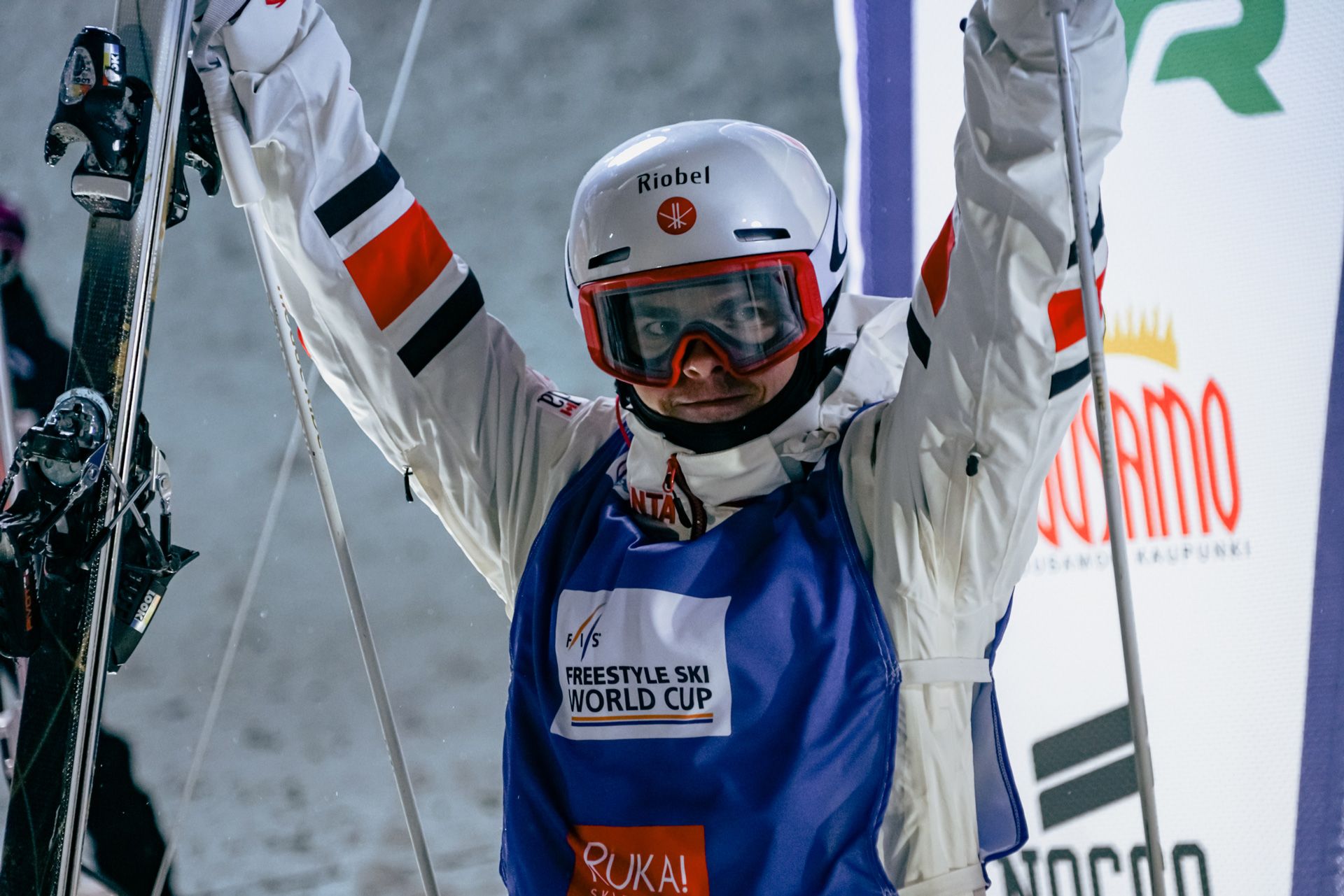 Mikaël Kingsbury Off to Flying Start