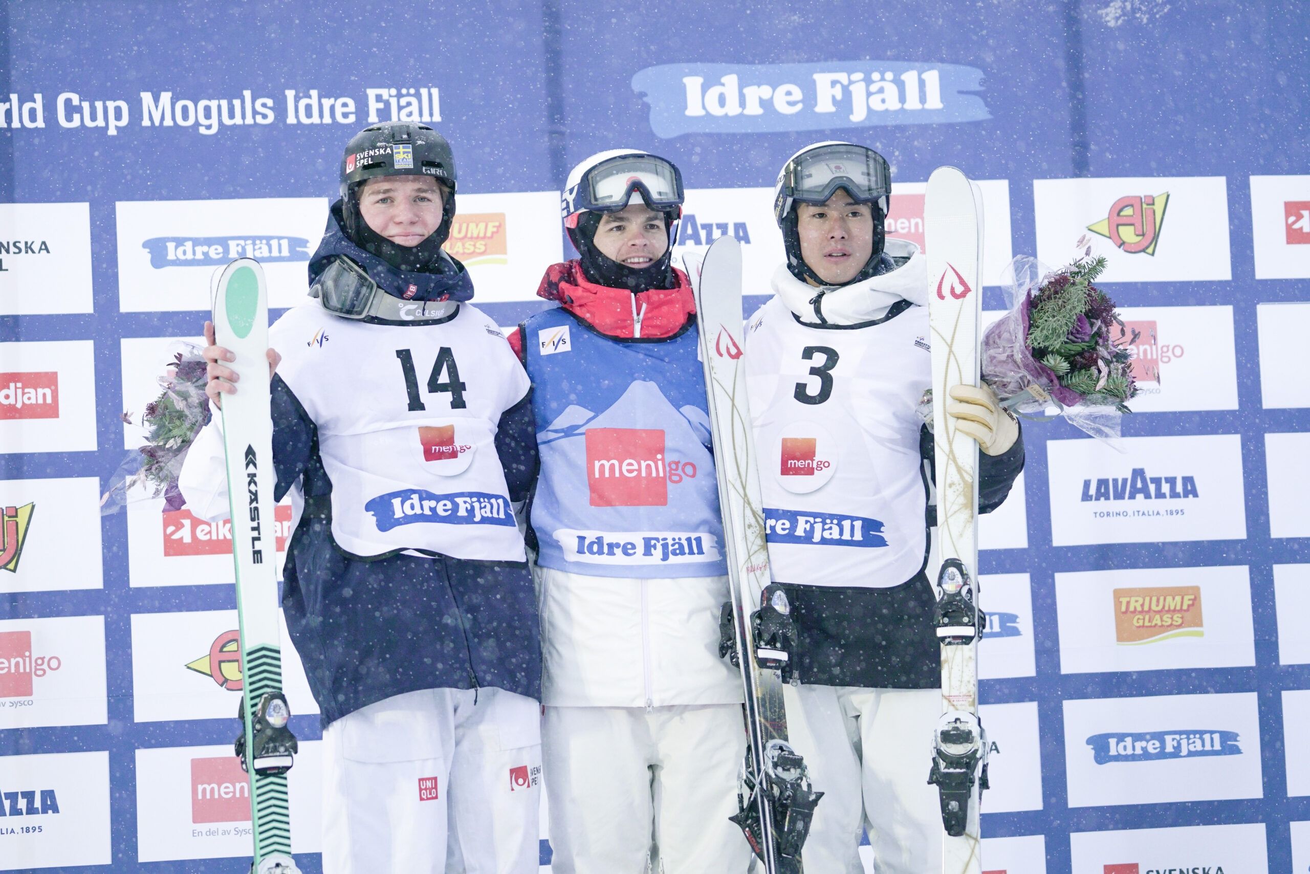 Kingsbury domine les Bosses en parallèle à Idre, se rapproche du record de la Coupe du Monde