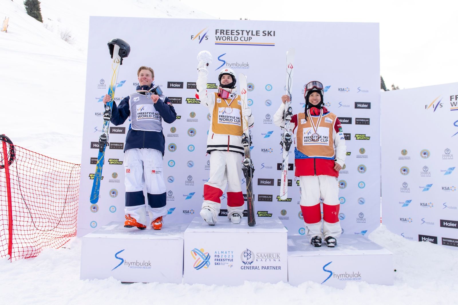 A victory, two globes for Mikaël Kingsbury, Megan Oldham takes bronze at Tignes Slopestyle