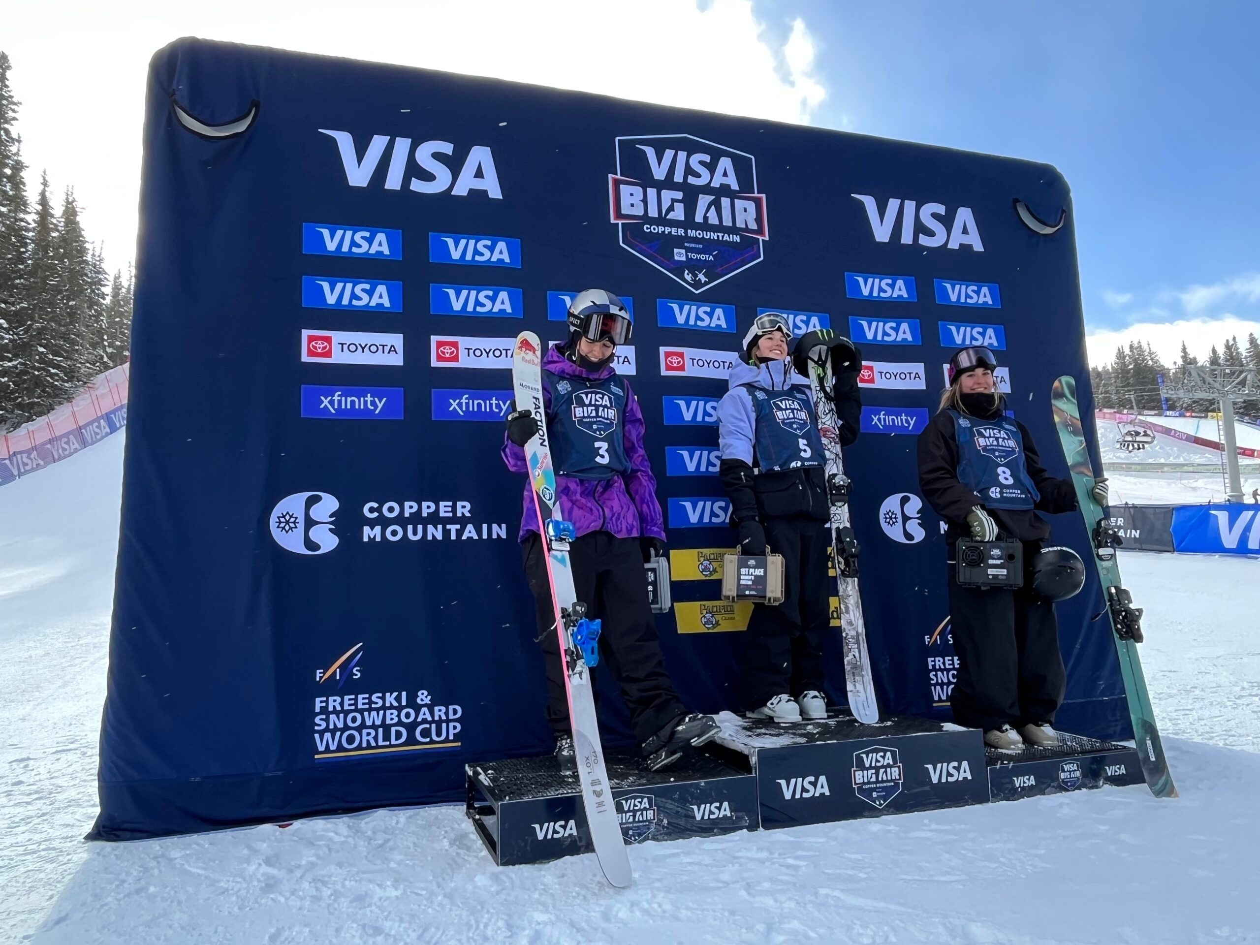Megan Oldham and Olivia Asselin Share Podium in Copper Mountain! Moguls Silver for Mikaël Kingsbury at Alpe d’Huez