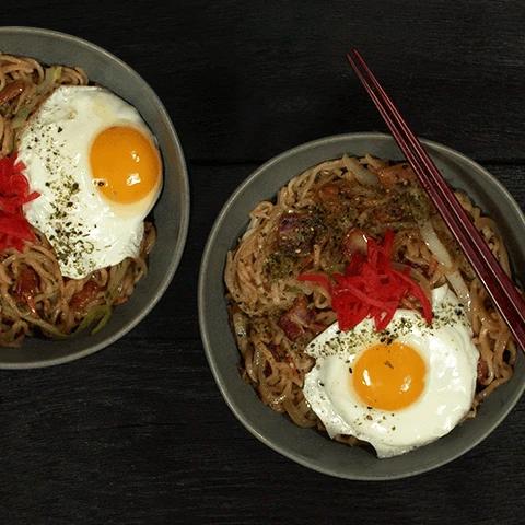 Simply Delicious Yakisoba Recipe - Maruchan