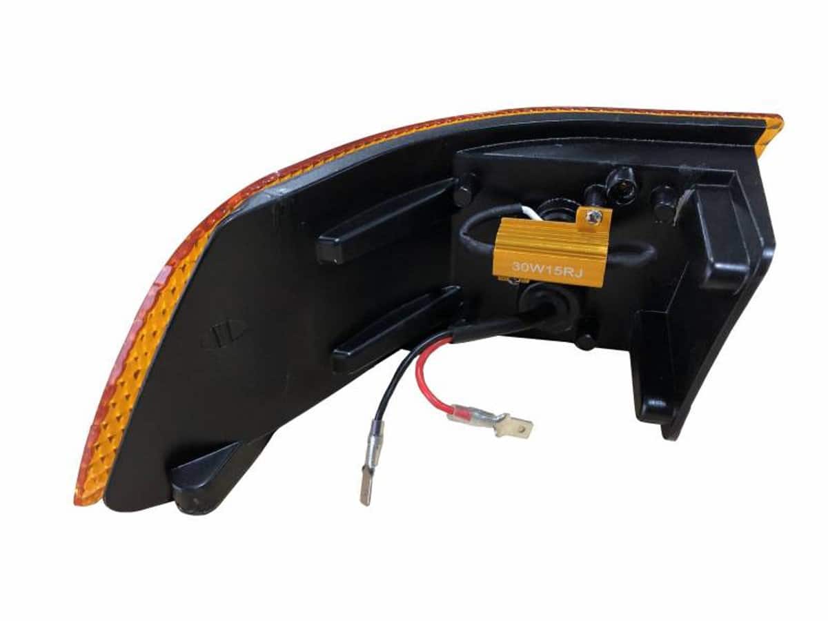 Case IH JX-Magnum-MX-MXM LED Right-Hand Amber Cab/Fender Light — view 2