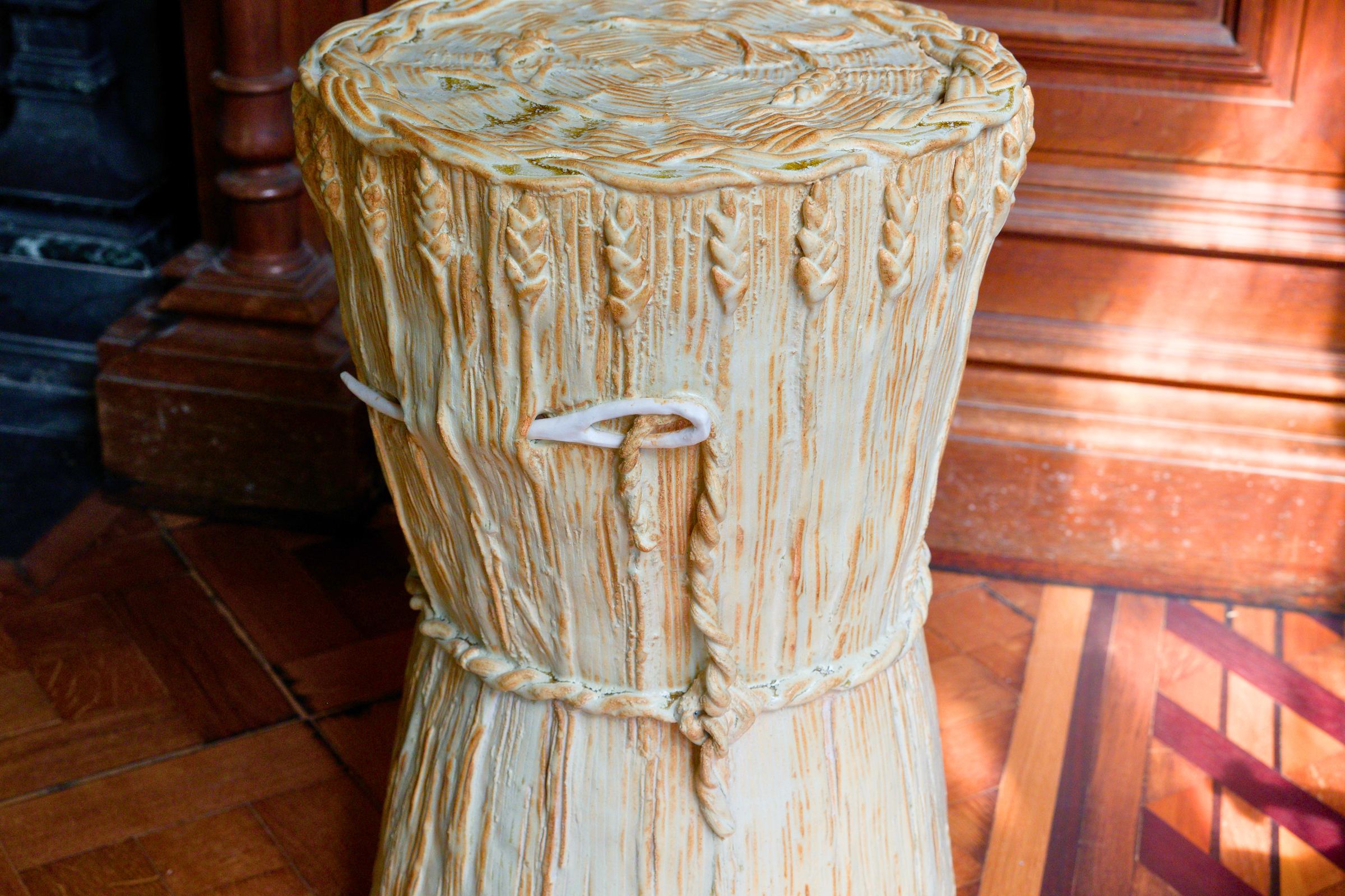 Chair Béatrice Meunier