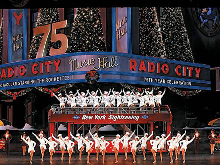 The Ultimate 2025 Guide to Christmas in New York City: Lights, Ice, and Holiday Magic 