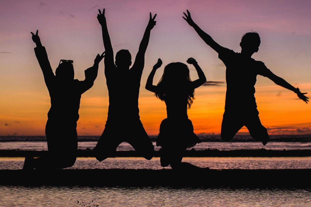 Your First Week at Summer Camp: A Complete Guide to an Unforgettable Experience
