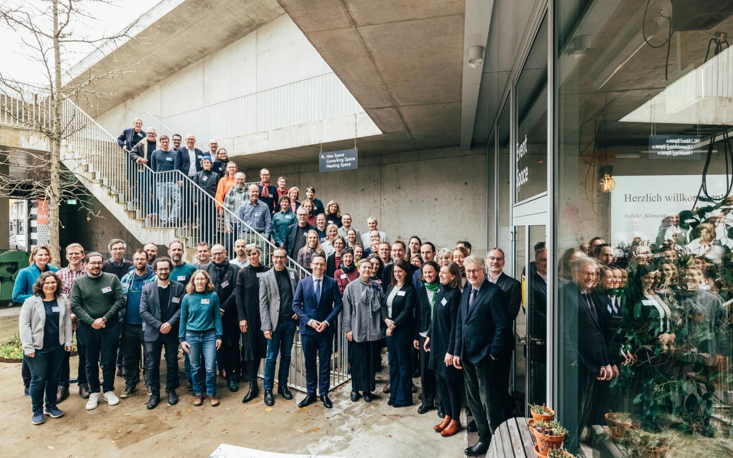 Die Teilnehmenden des ersten ZKfN-Symposiums "Auftakt Klimaforschung Niedersachsen"