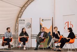 Durch das ZKfN organisierte Podiumsdiskussion zur Klimakommunikation am 15. Juni 2023 zur Eröffnung der ClimateCrisisClock mit Expert*innen aus ganz Deutschland