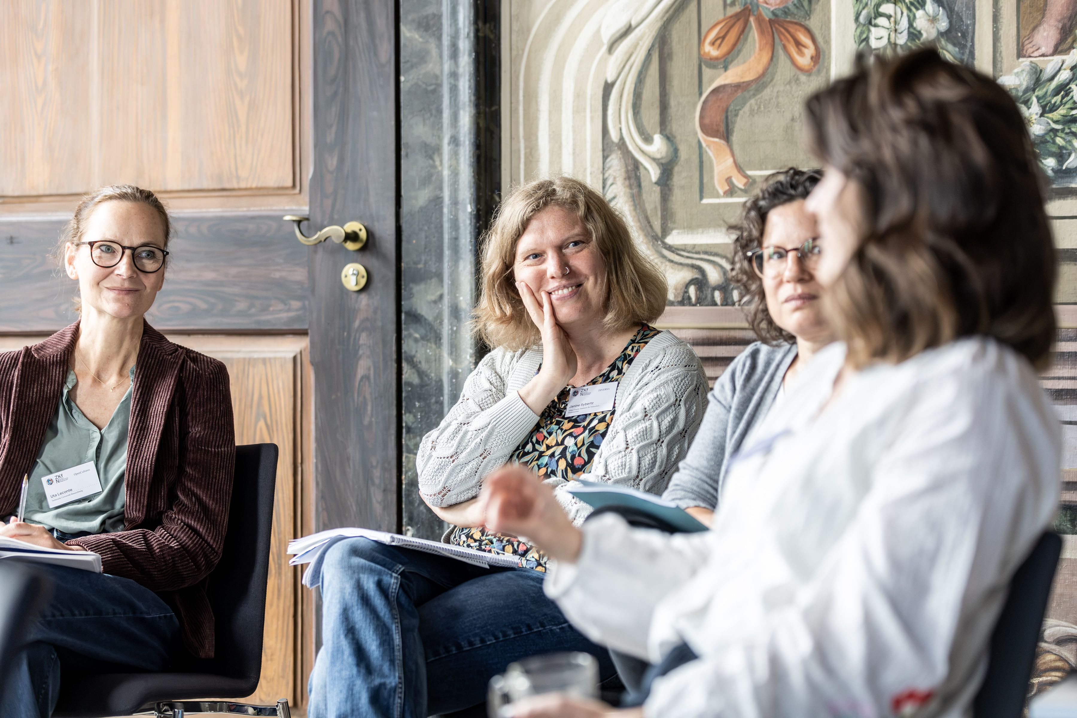 The participants engaged in an in-depth discussion about their collaboration with partners in the field.