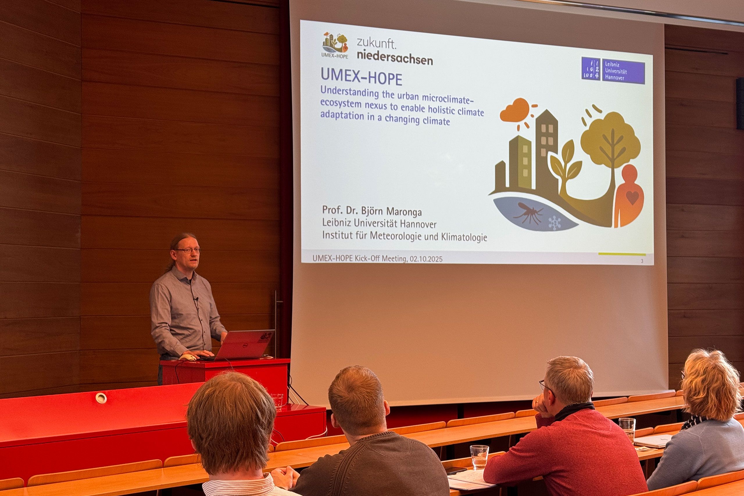 Prof. Dr. Björn Maronga, Leitender Wissenschaftler und Sprecher Klima.Zukunftslabor UMEX-HOPE