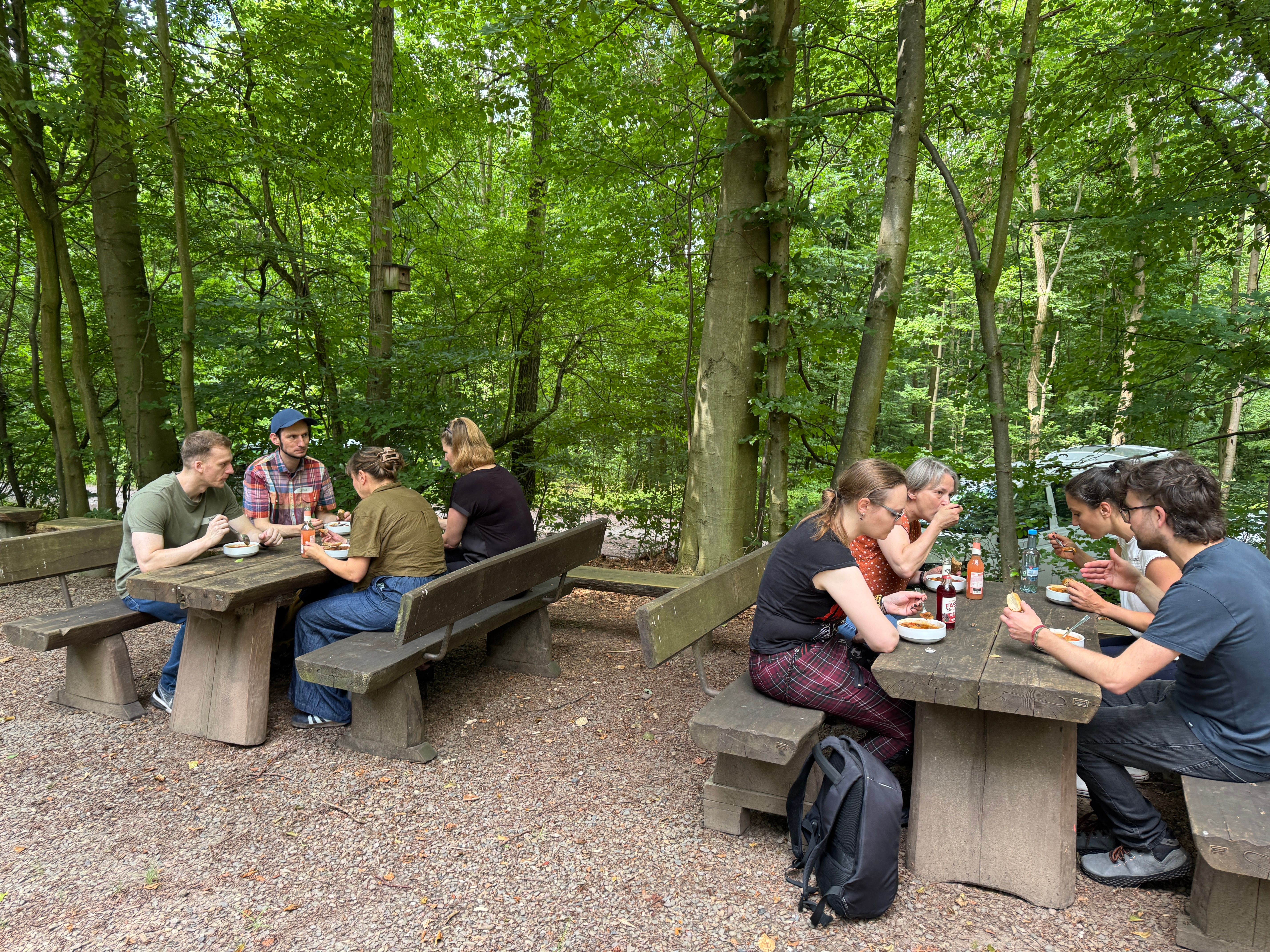 Suppe mitten im Wald – und jede Menge Gespräche.