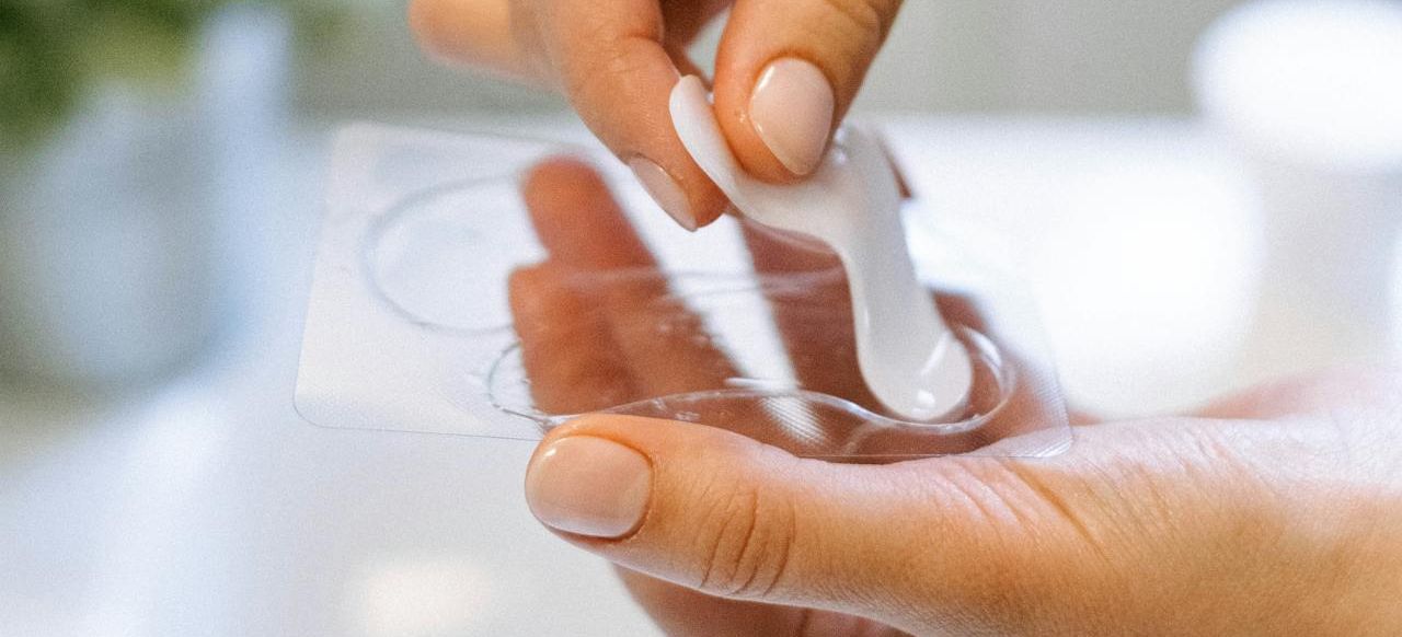 Reusable vs. Disposable Under-Eye Patches