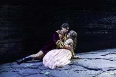 Jonathan Tetelman und Olga Kulchynska in "Faust"