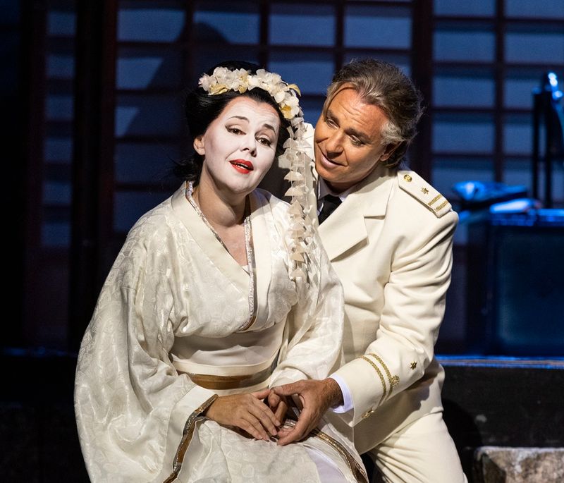 Madama Butterfly