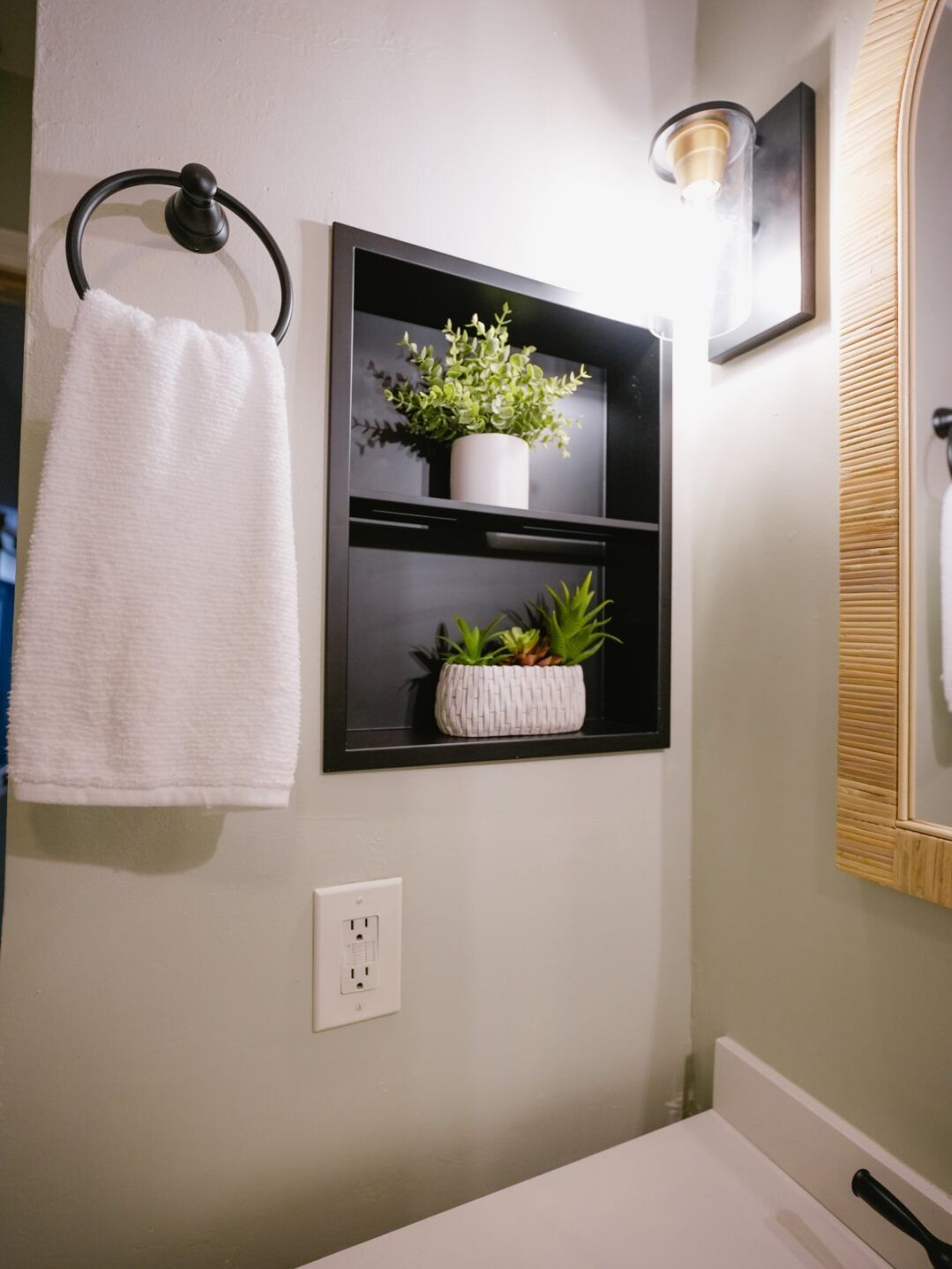 Bathroom, photo 2