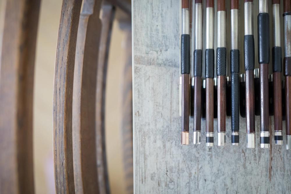 Werkstatt & Showroom Gregor Walbrodt & Team | Geigenbauer  - Masonry 12