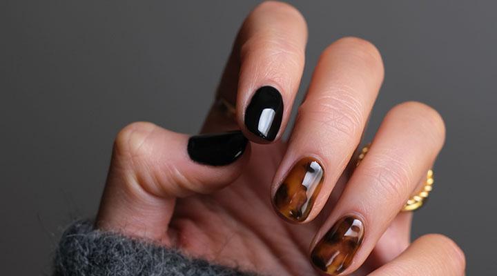 Nails Black from Chemo? Here's What to Do