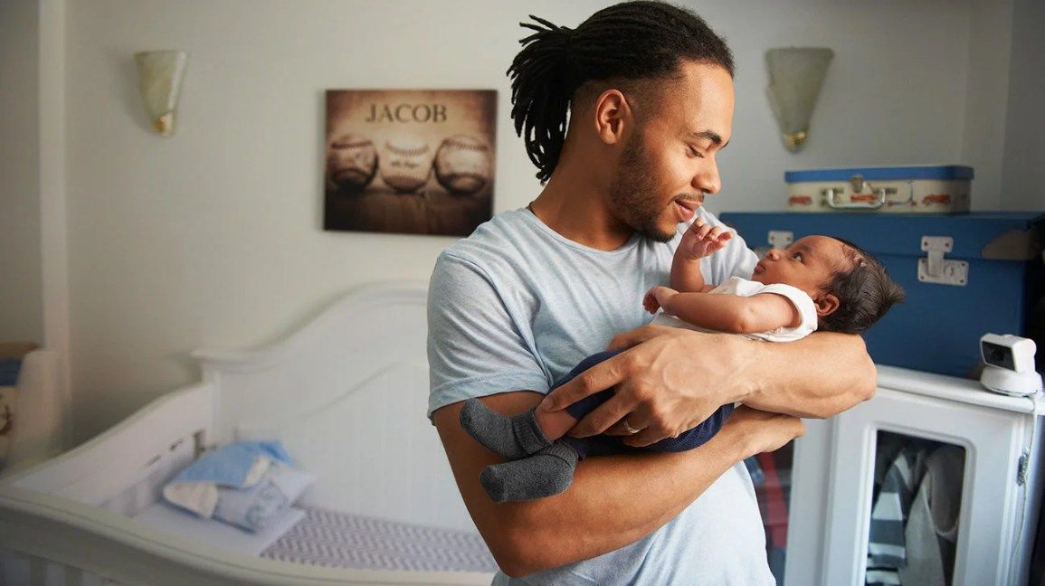 Postpartum Depression Can Strike Fathers as well as Mothers