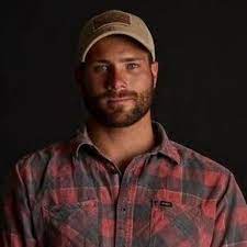Dustin 