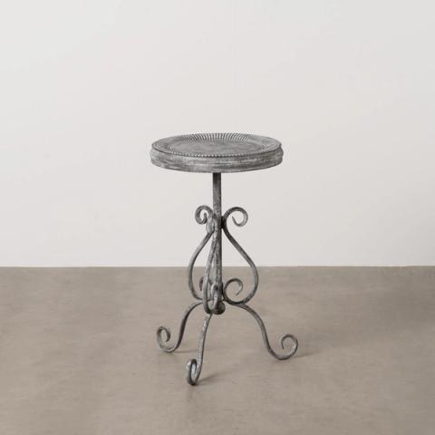 Mesa auxiliar gris con patas de volutas