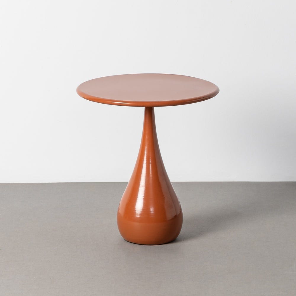 Mesa auxiliar terracota con base alargada