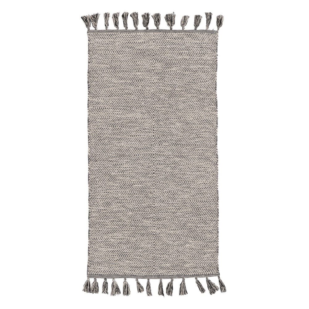 Alfombra gris de espiga con flecos — vista completa