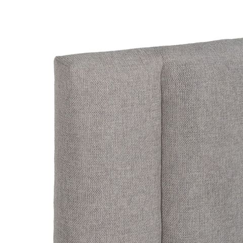 Cabecero gris de canales verticales, detalle de los canales