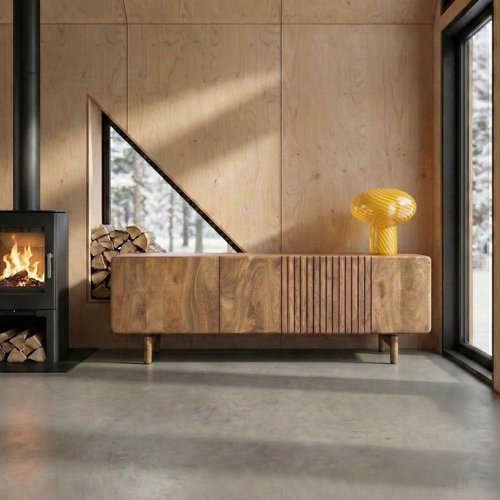 Mueble de TV de mango con puertas acanaladas
