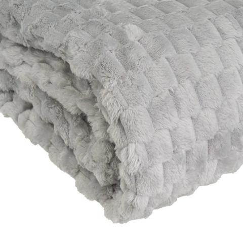 Manta gris de franela-jacquard doblada