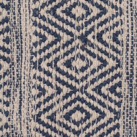 Alfombra azul y blanca con flecos — detalle