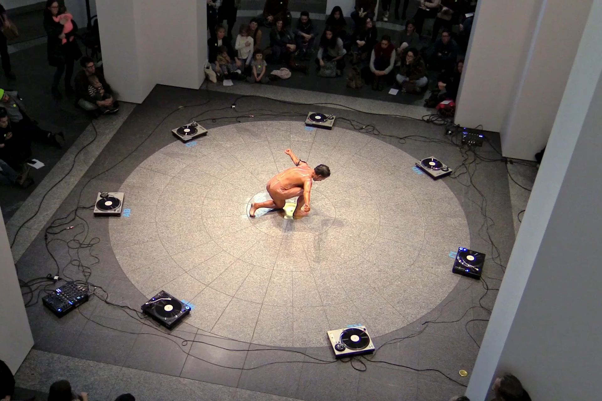 Video still of female bodybuilder performing PPKK 04.01 by Sarah Ancelle Schoenfeld and Louis-Philippe Scoufaras at MAC Montreal