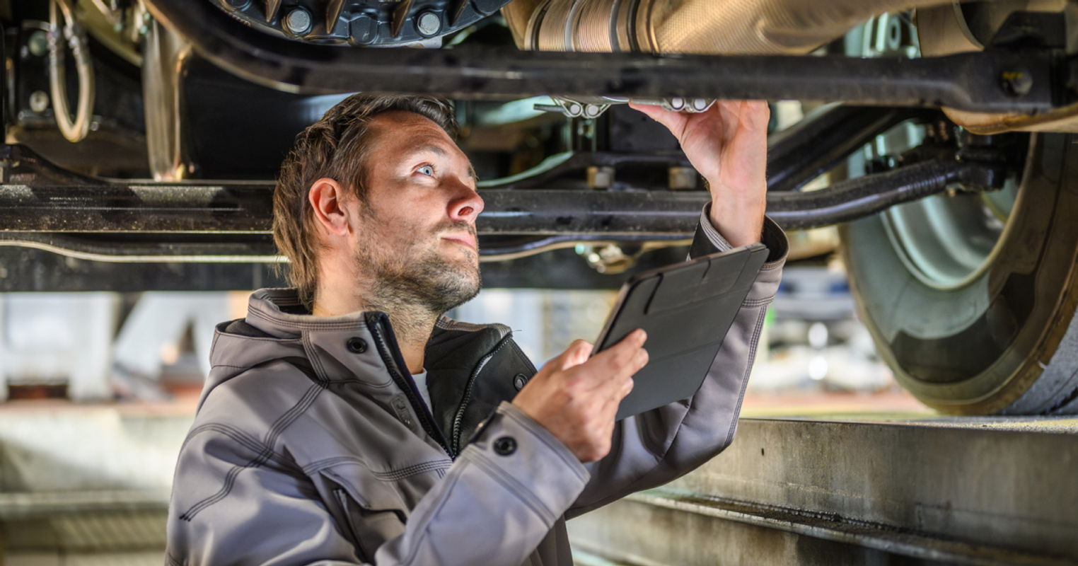 How to Build a Preventive Maintenance Program That Keeps Your Fleet Moving