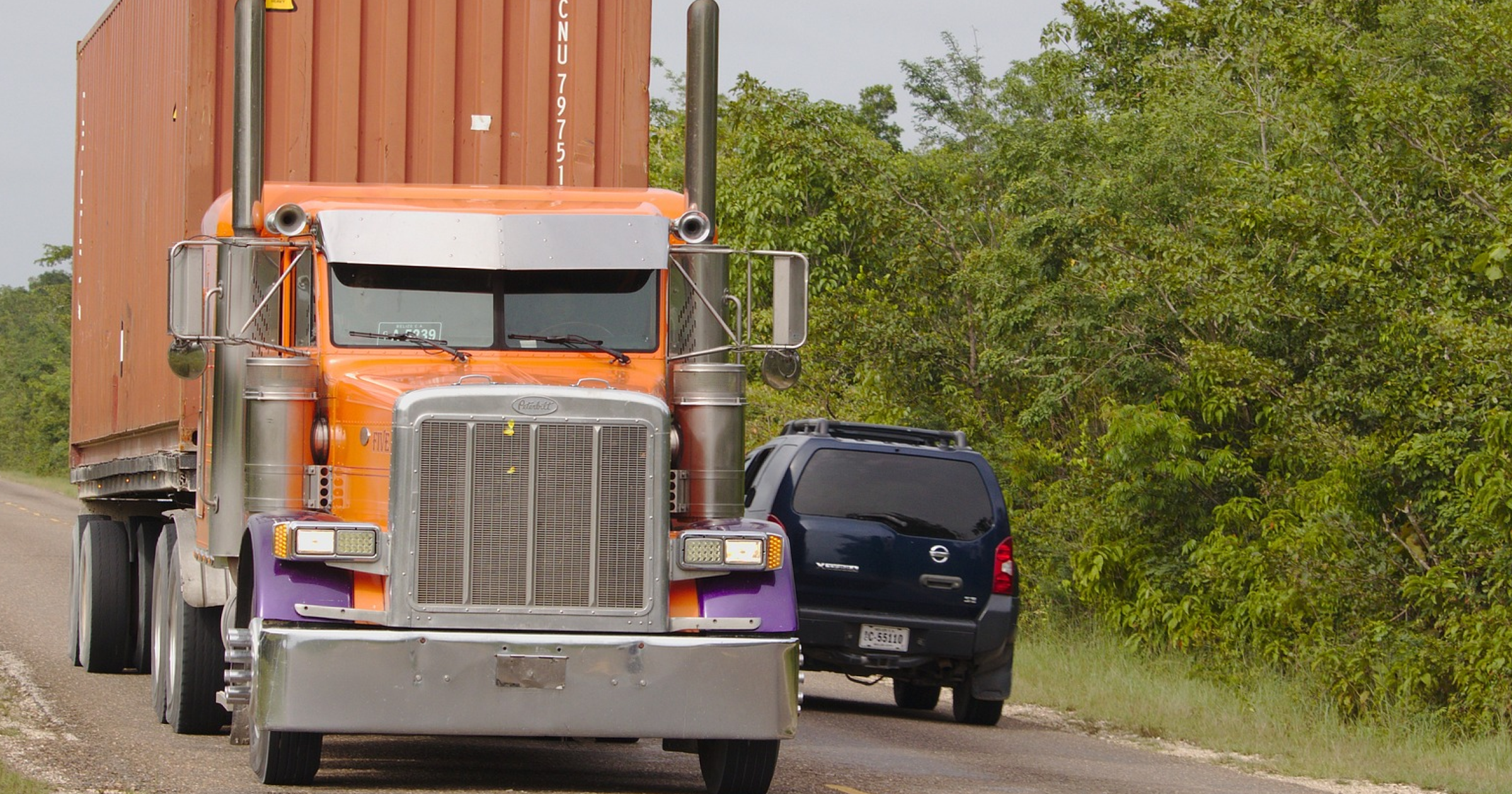 8 Essential Elements to Include in Your Fleet Safety Policy