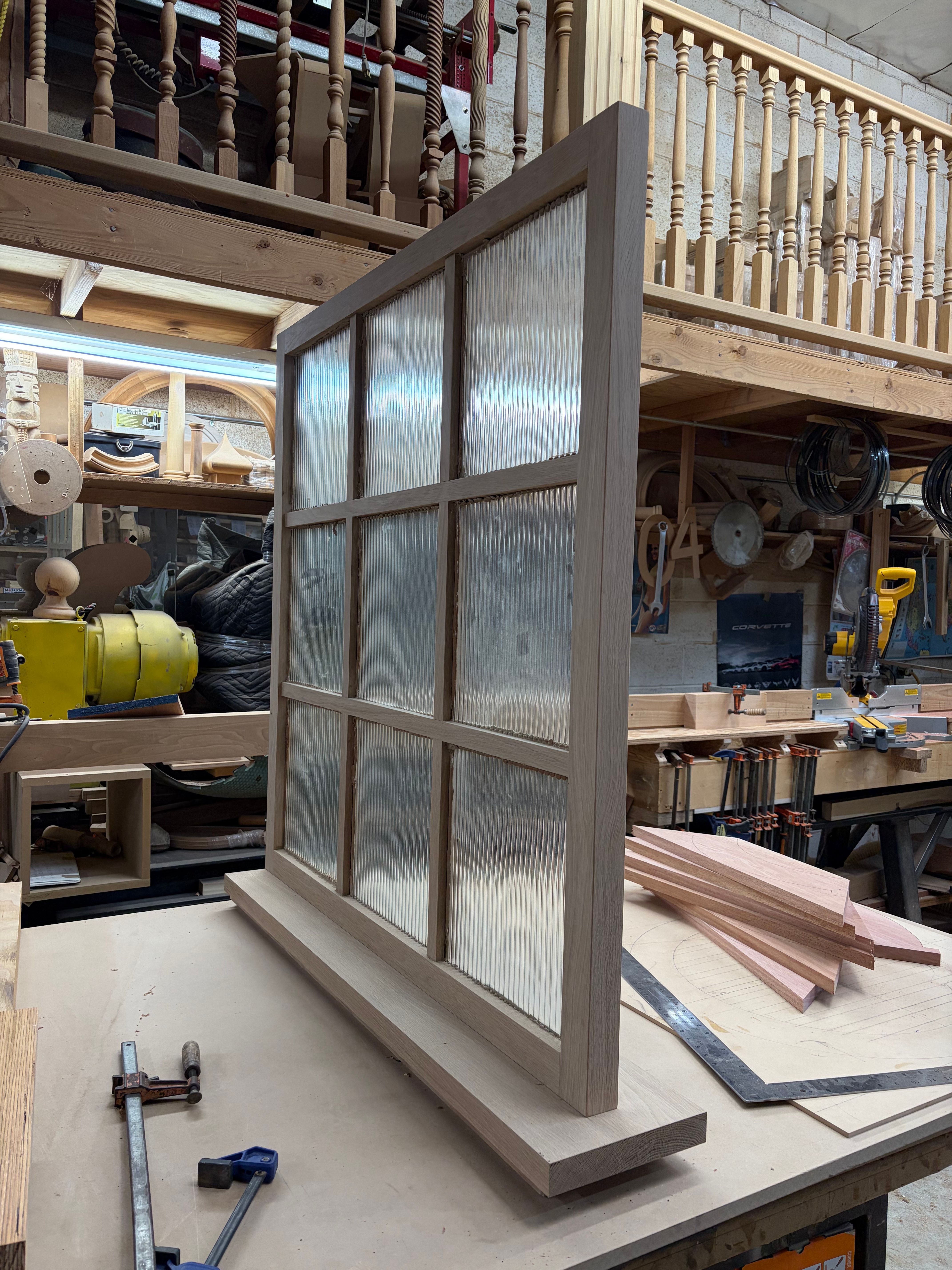 window with wall cap