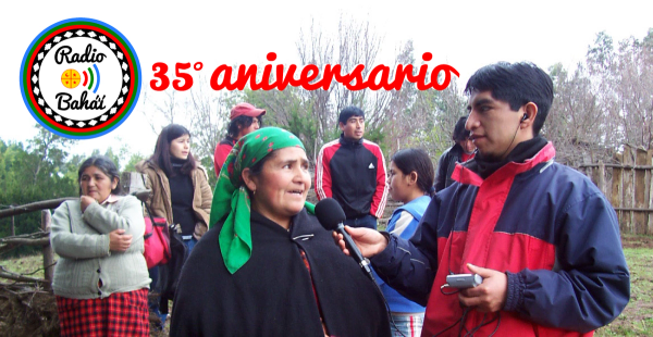 Equipo de Radio Bahá’í durante la celebración de su aniversario 35
