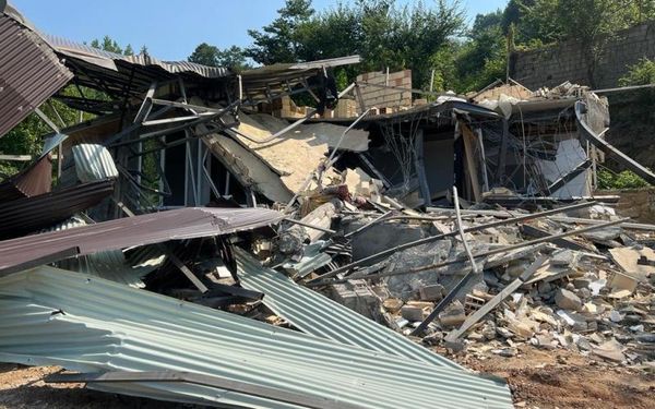Casa perteneciente a una familia bahá’í destruida en Irán