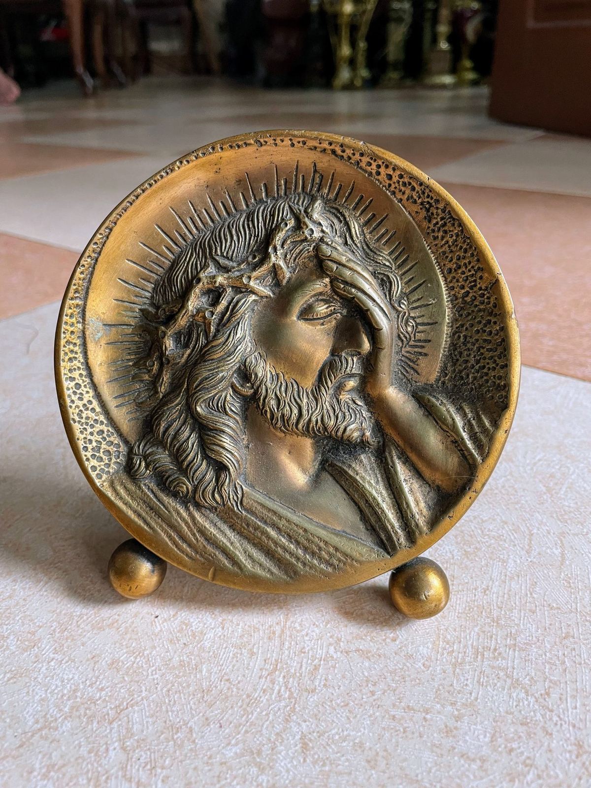 Phù điêu Jesus – ảnh 6
