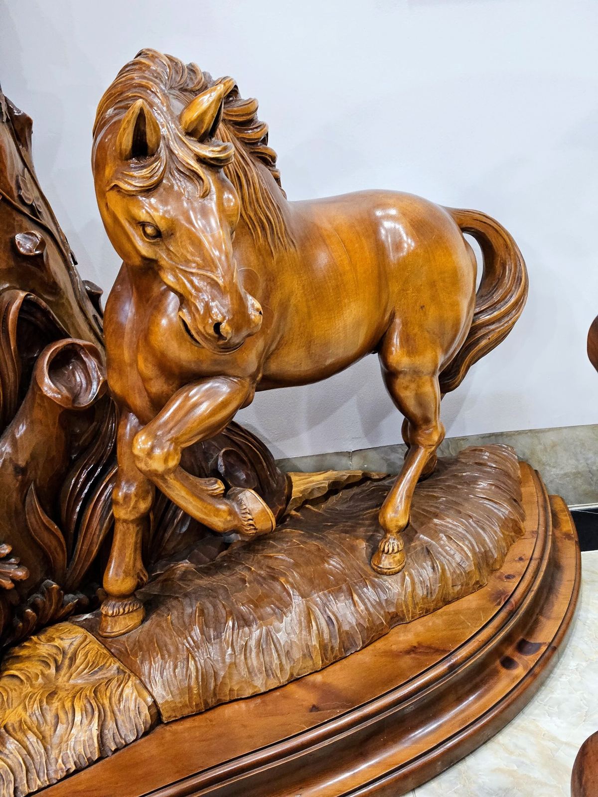 Siêu phẩm đồng hồ cây đã hạ cánh an toàn Ý – ảnh 9