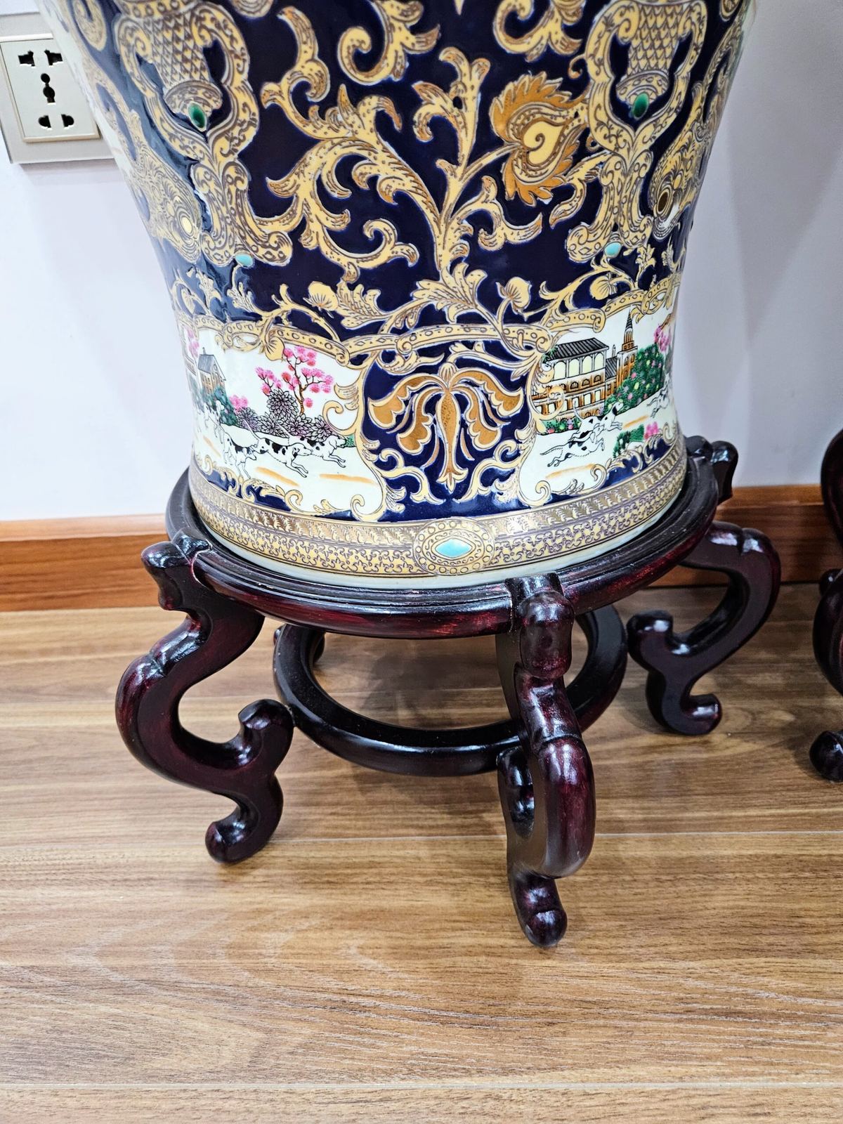 Cặp binh sứ – ảnh 8