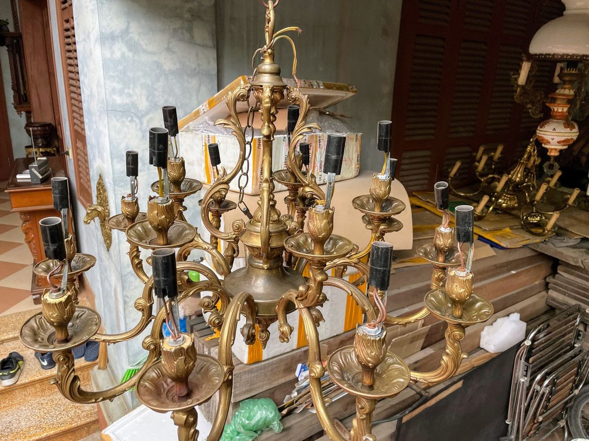 Đèn chùm 20 ngọn – ảnh 2