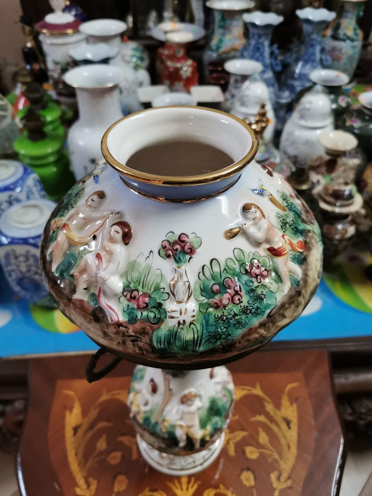 Đèn sứ – ảnh 3