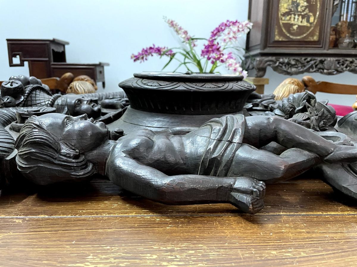Đồng hồ phù điêu gỗ – ảnh 9
