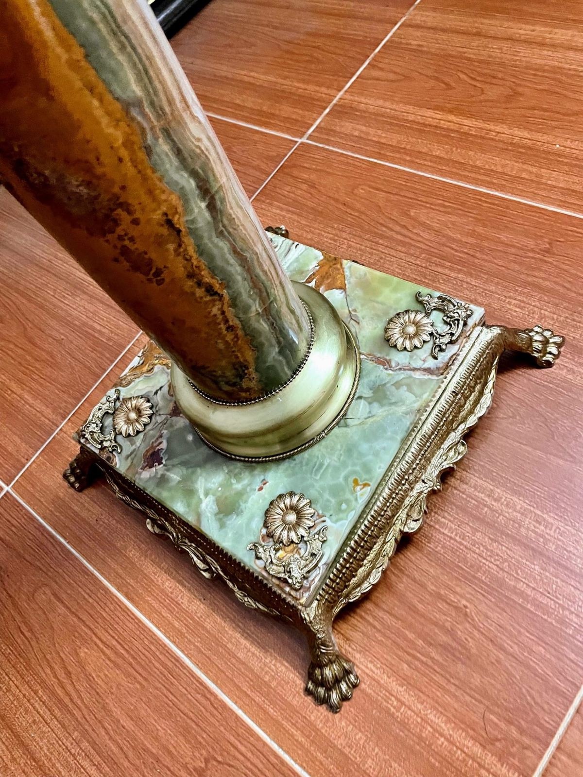 Đèn dầu chân đá – ảnh 6